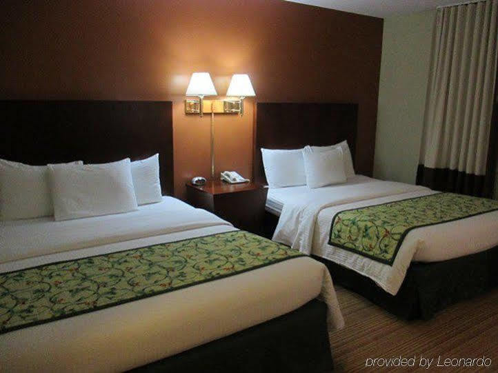 Red Carpet Inn And Suites Plymouth Dış mekan fotoğraf
